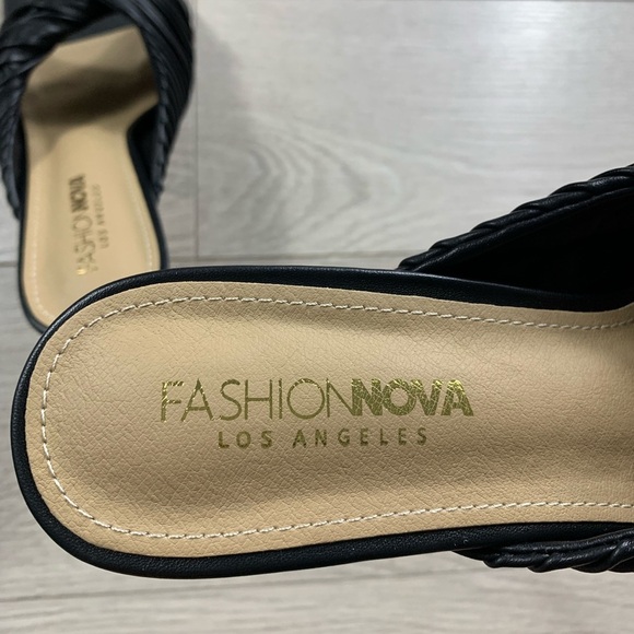 FashionNova Knot It Square Toe Black Mules - Picture 7 of 14